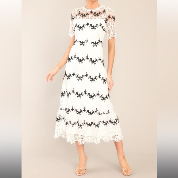 Lace black and white midi dress - Picture 3 of 4